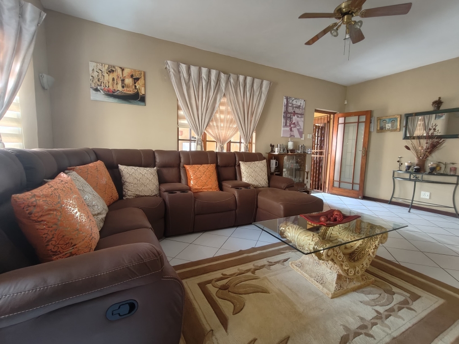 3 Bedroom Property for Sale in Cashan North West